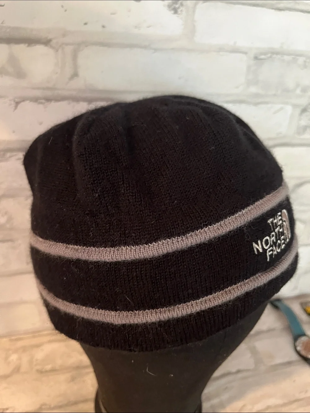 The North Face Black Beanie with Gray Trim and Logo hat